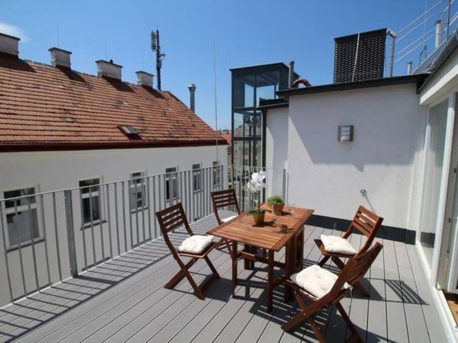 Luxury 2-Floor Rooftop Apartment With Terrace In The City Center Viena Exterior foto